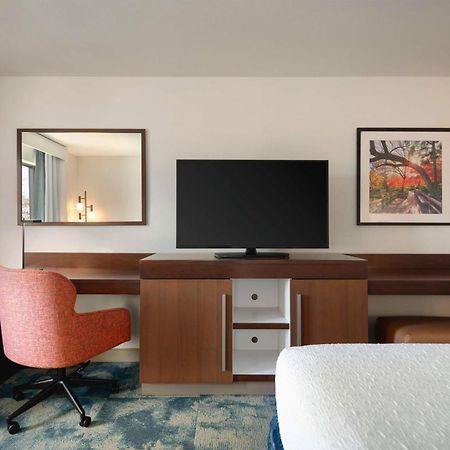 Hampton Inn & Suites Сан-Маркос Екстер'єр фото