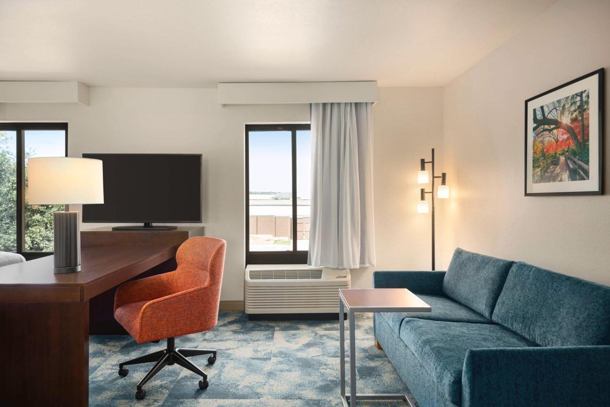 Hampton Inn & Suites Сан-Маркос Екстер'єр фото