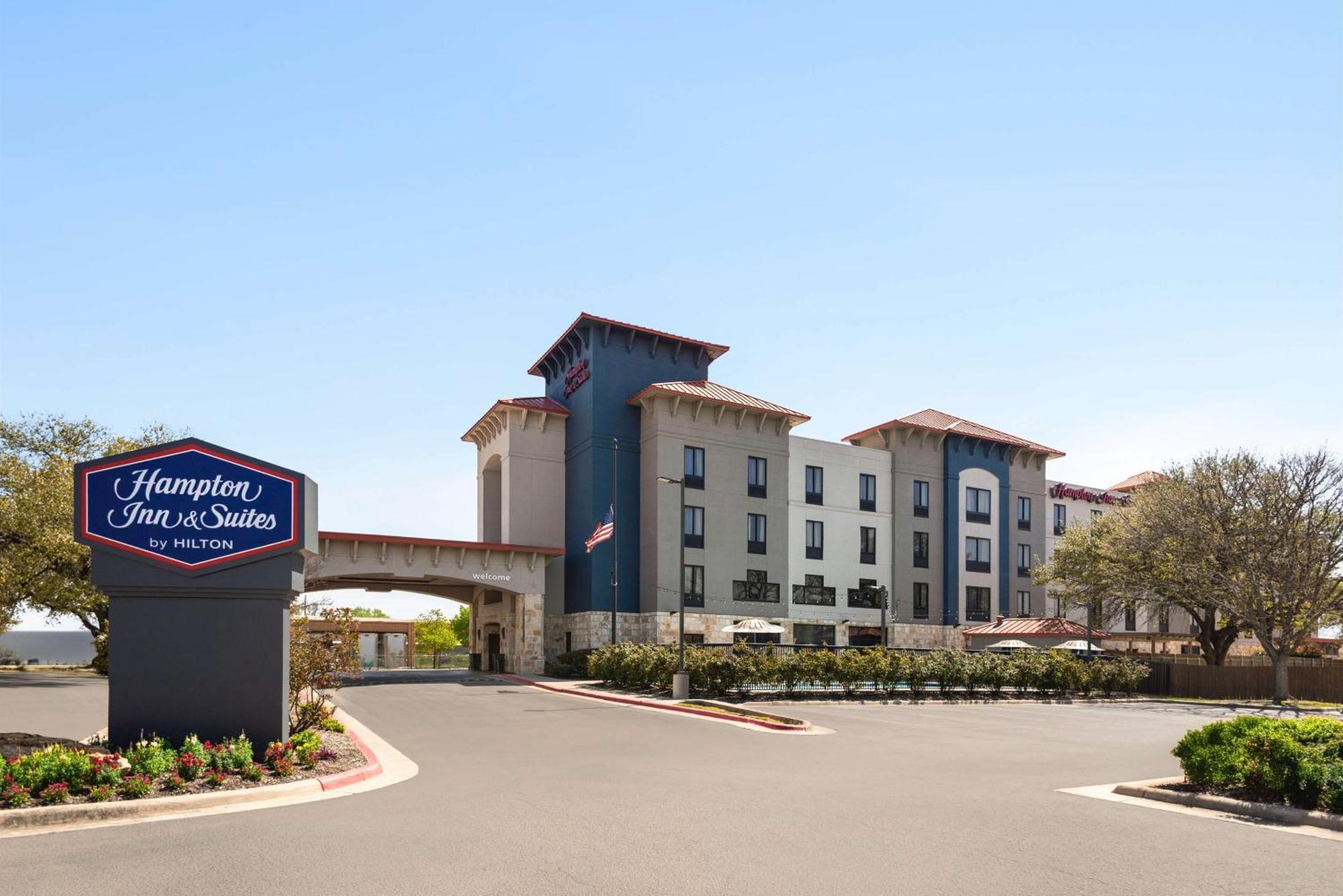 Hampton Inn & Suites Сан-Маркос Екстер'єр фото